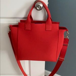 Rothy’s The Handbag in Poppy
